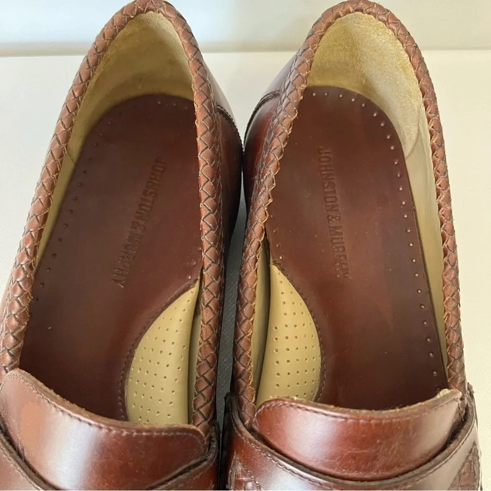 Johnston & Murphy Brown Leather Slip On Tassel Loafers READ